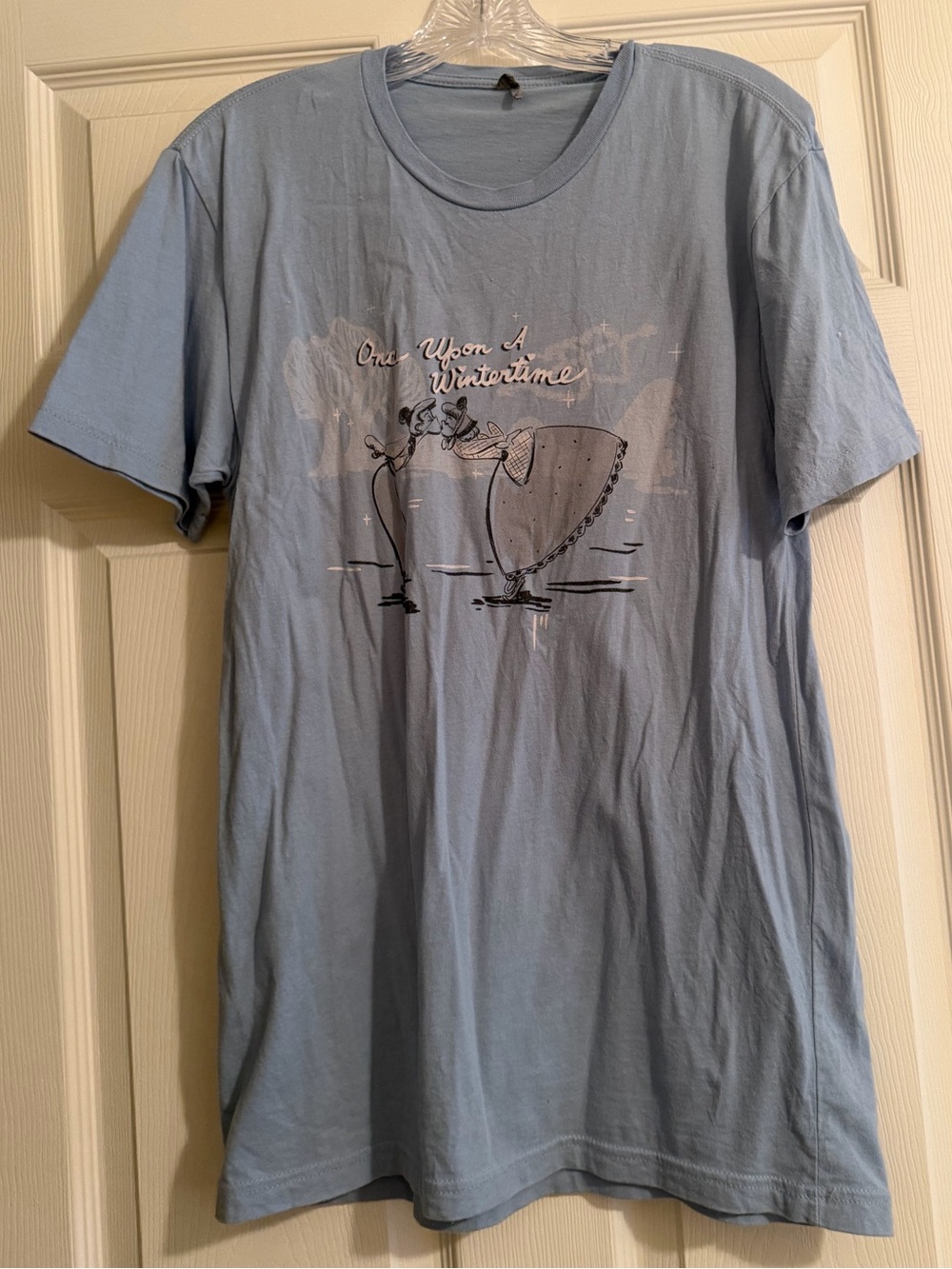 2nd Star Lane Once Upon a Wintertime Tee (M)